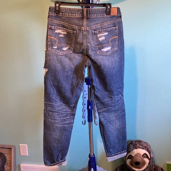 NWT American Eagle Women’s 8 Long Distressed Tom Girl Jeans - Picture 6 of 9